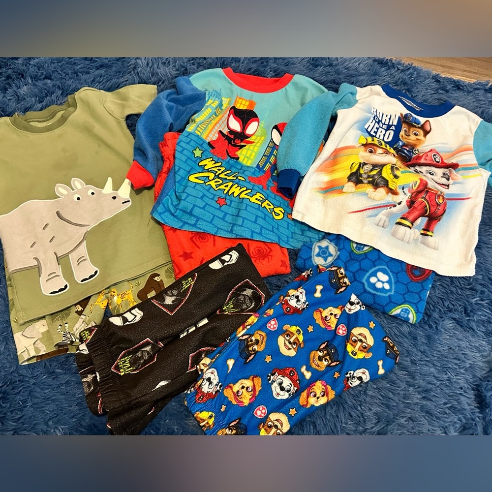 4T pajamas